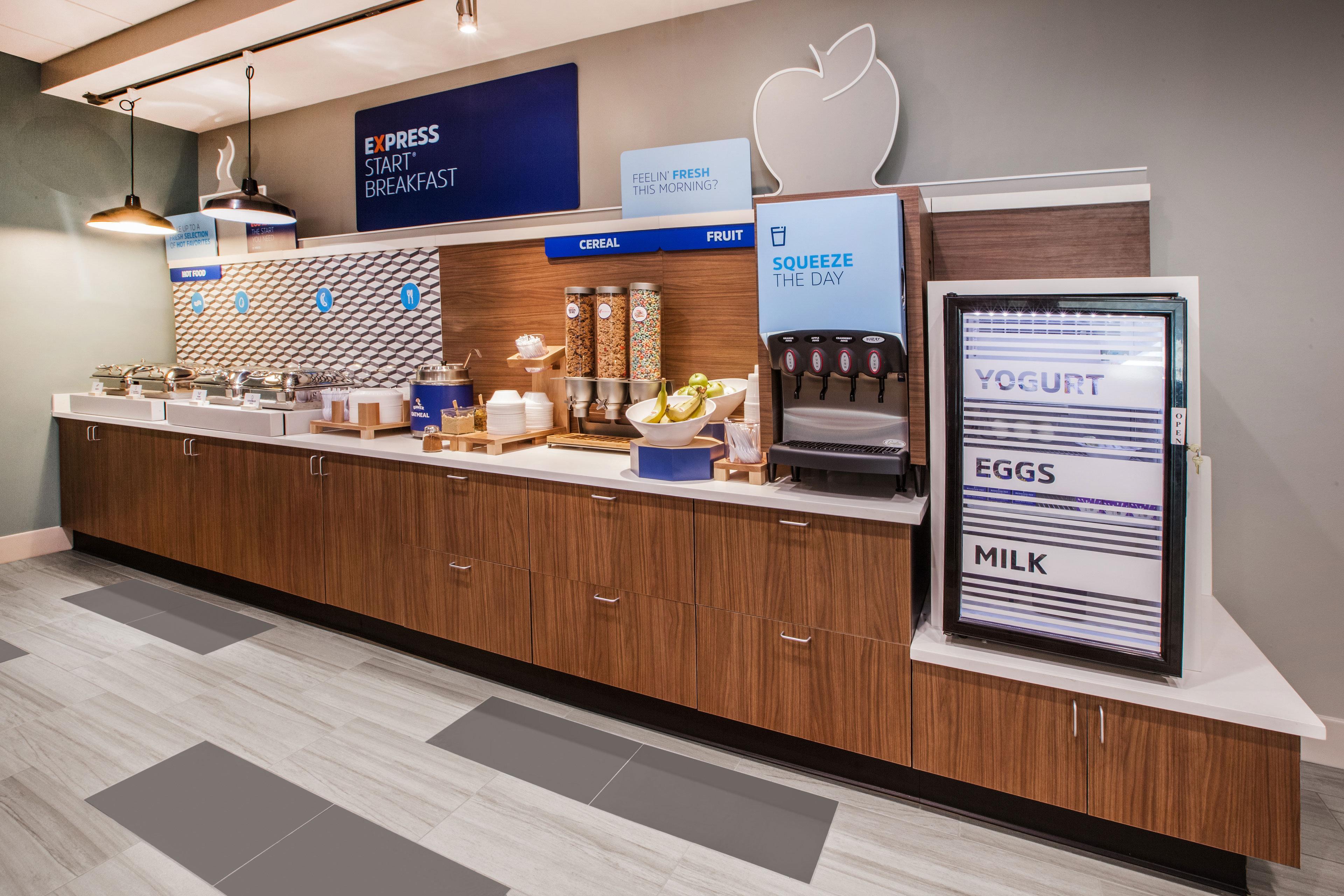 Holiday Inn Express Dryden By Ihg Exterior foto